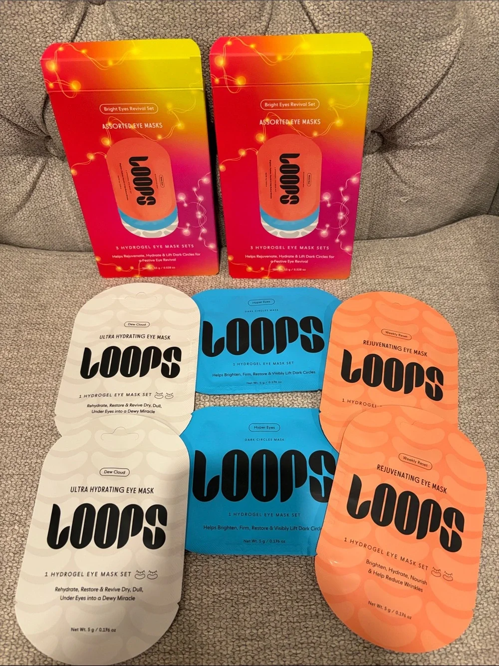 LOOPS bright eyes